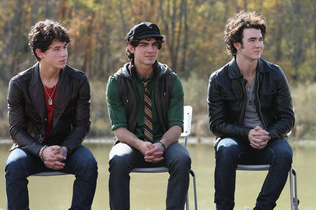 Jonas Brothers - Students, Britannica Kids